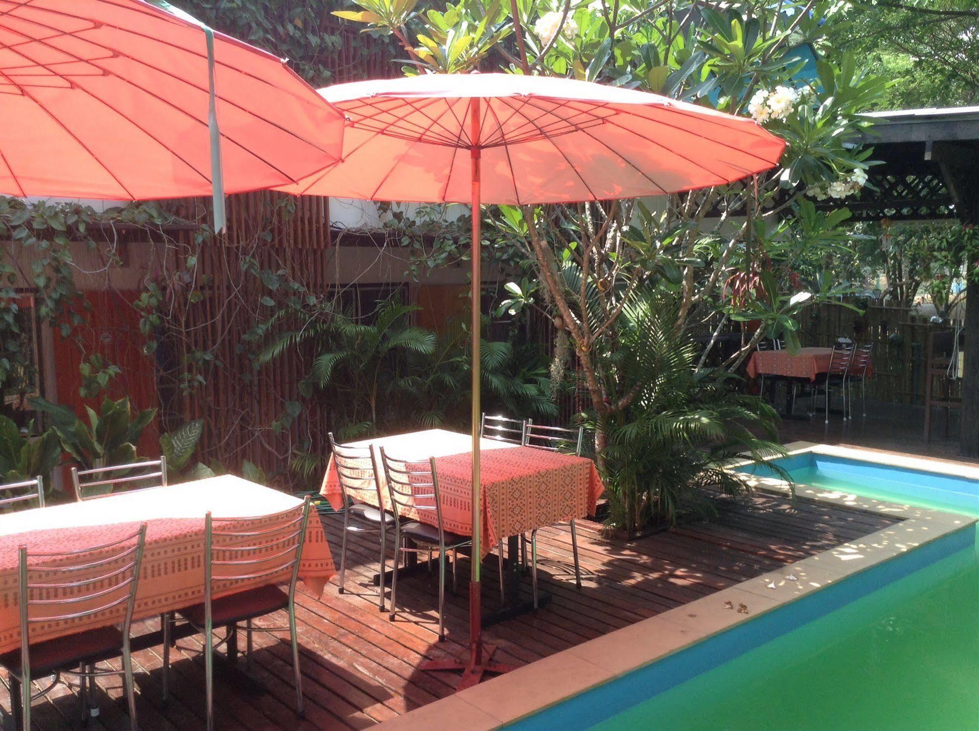 Hi Guesthouse Airport Chiang Mai Exterior foto